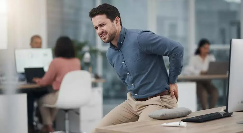 Rò hậu môn có ảnh hưởng sinh hoạt không