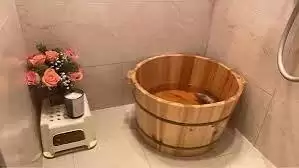 Ngâm Mông Thảo Dược Trị Rò Hậu Môn Có Giúp Hỗ Trợ Cải Thiện Không?